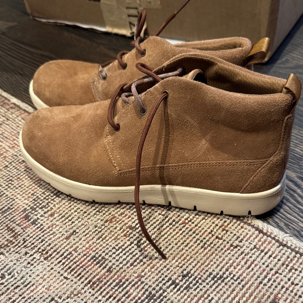 UGG boys chukka boots